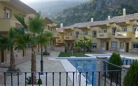 Casa Estacion de Benaojan